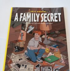 Cómics: A FAMILY SECRET TAPA BLANDA EDITADO EN INGLES 2005. Lote 366225526