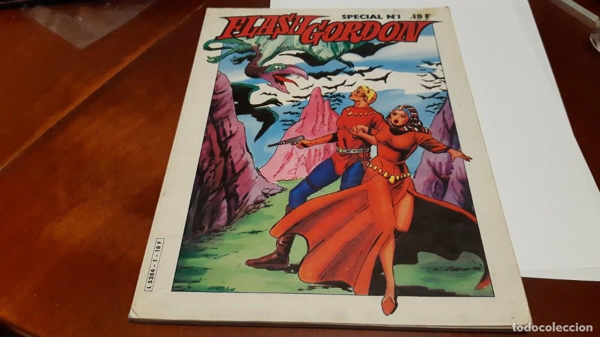 C&oacute;mics: FLASH GORDON SP&Eacute;CIAL N&ordf;1 - Foto 1
