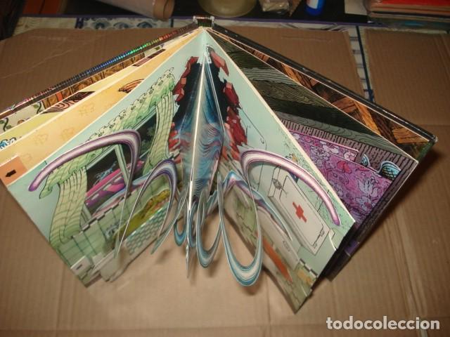 C&oacute;mics: Haunted House, libro pop-up, buen estado - Foto 2