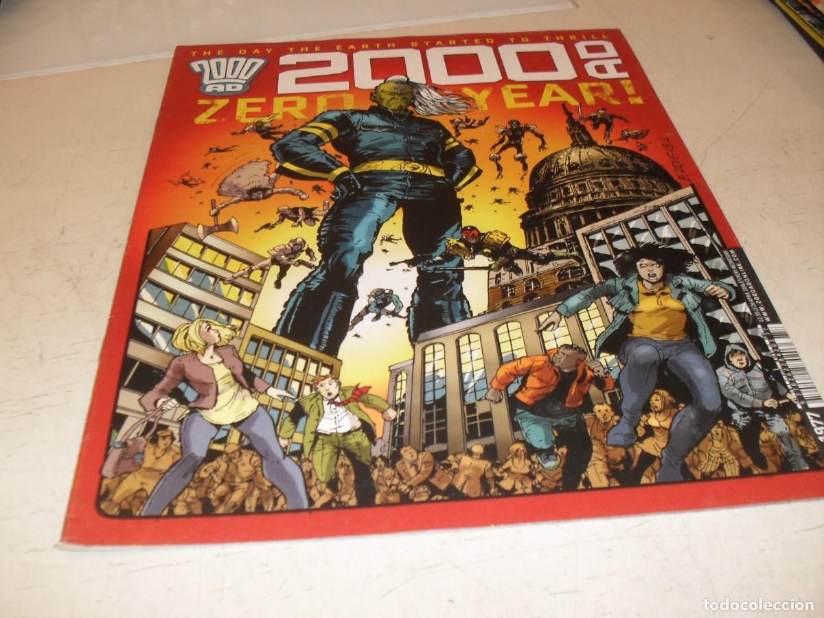 C&oacute;mics: (EN INGLES)2000 AD,DEL 20/04/2017,CON EL JUEZ DREDD,SON DE IPC - Foto 1