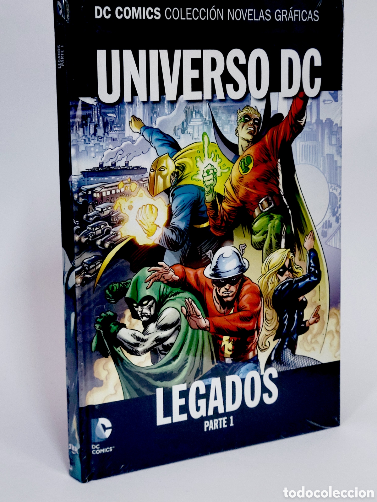 Comics: C&Oacute;MIC PRECINTADO COLECCI&Oacute;N NOVELAS GR&Aacute;FICAS UNIVERSO DC 45 LEGADOS ECC DC TAPA DURA DE KIOSCO