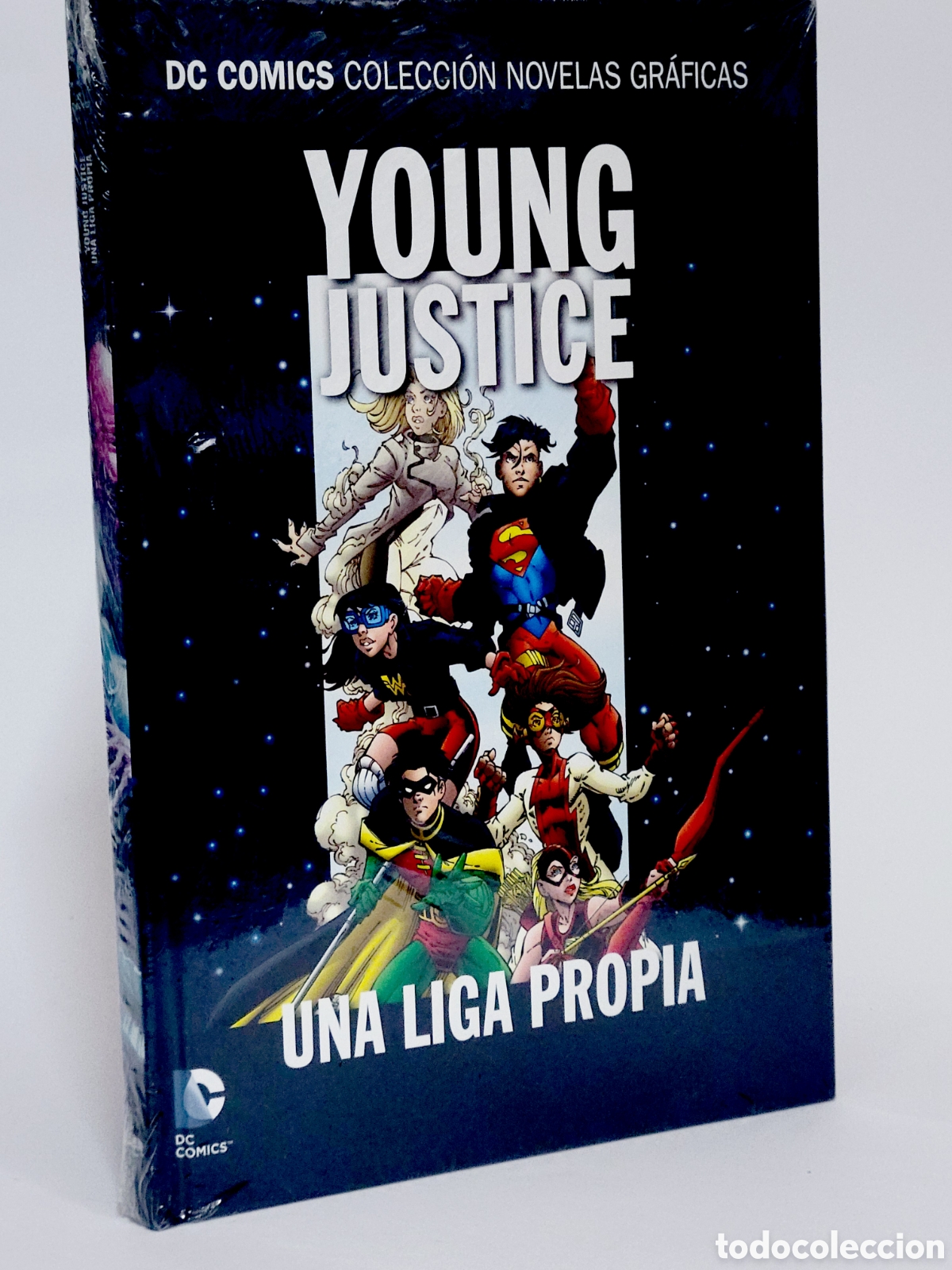 C&oacute;mics: C&Oacute;MIC PRECINTADO COLECCI&Oacute;N NOVELAS GR&Aacute;FICAS YOUNG JUSTICE 38 UNA LIGA PROPIA DC TAPA DURA DE KIOSCO