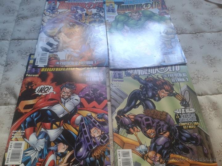 C&oacute;mics: VENGADORES VS THUNDERBOLTS (OBRA COMPLETA 4 N&Uacute;MEROS) - Foto 1