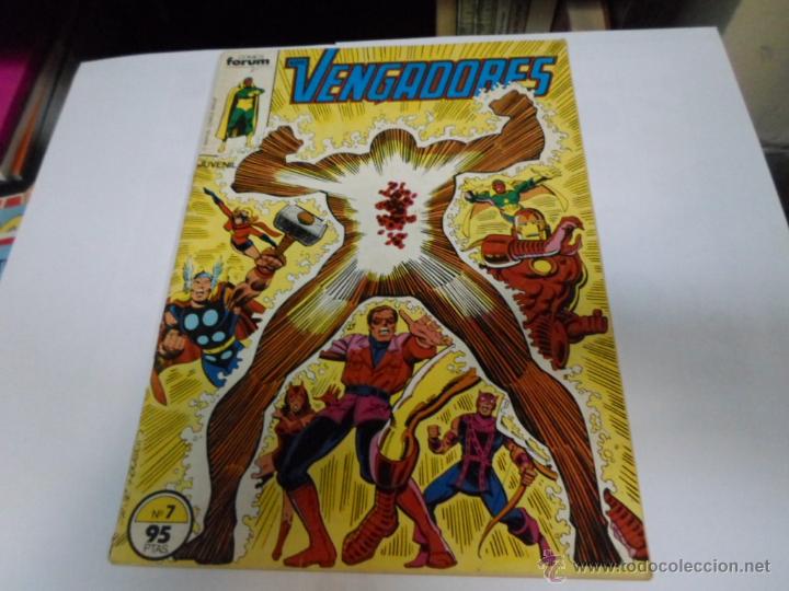 C&oacute;mics: Comics Forum, Los Vengadores, n&ordm; 7. 95 pesetas - Foto 1