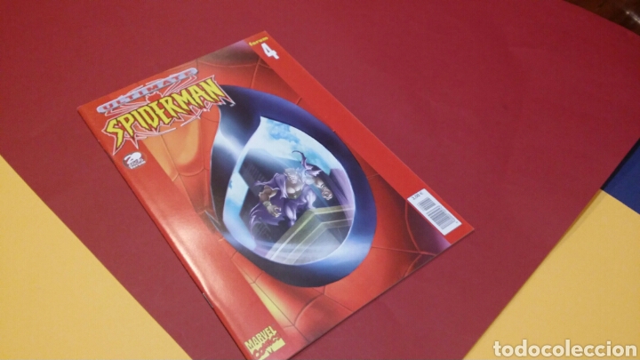 C&oacute;mics: ULTIMATE SPIDERMAN 4 FORUM EXCELENTE ESTADO - Foto 1