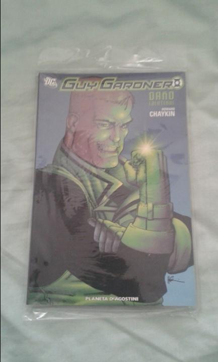 C&oacute;mics: GUY GARDNER: DA&Ntilde;O COLATERAL - PLANETA - DESCUENTO 20%&iexcl;&iexcl;&iexcl; - Foto 1