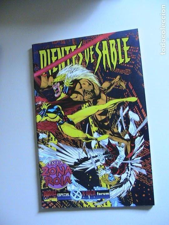 C&oacute;mics: DIENTES DE SABLE - EN LA ZONA ROJA. FORUM, 1996. - Foto 1