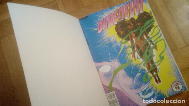 C&oacute;mics: DAREDEVIL. RETAPADO DEL 21 AL 25. FORUM VOL.1 - Foto 2