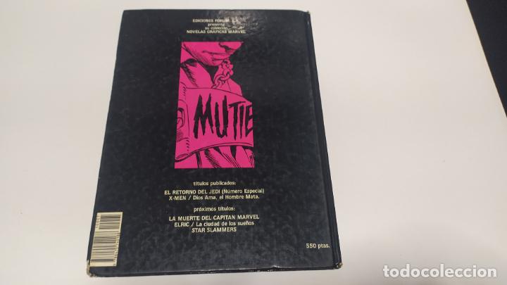 C&oacute;mics: dios ama, el hombre mata ed. forum 1983 - Foto 2