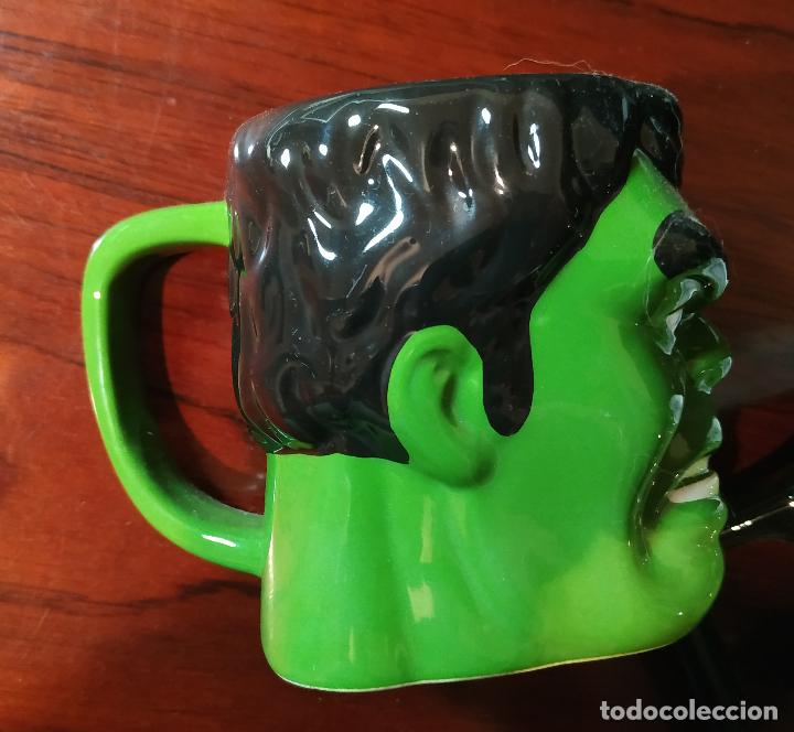 C&oacute;mics: DOS TAZAS DE HULK --- LOS VENGADORES / THE AVENGERS DE MARVEL - Foto 2
