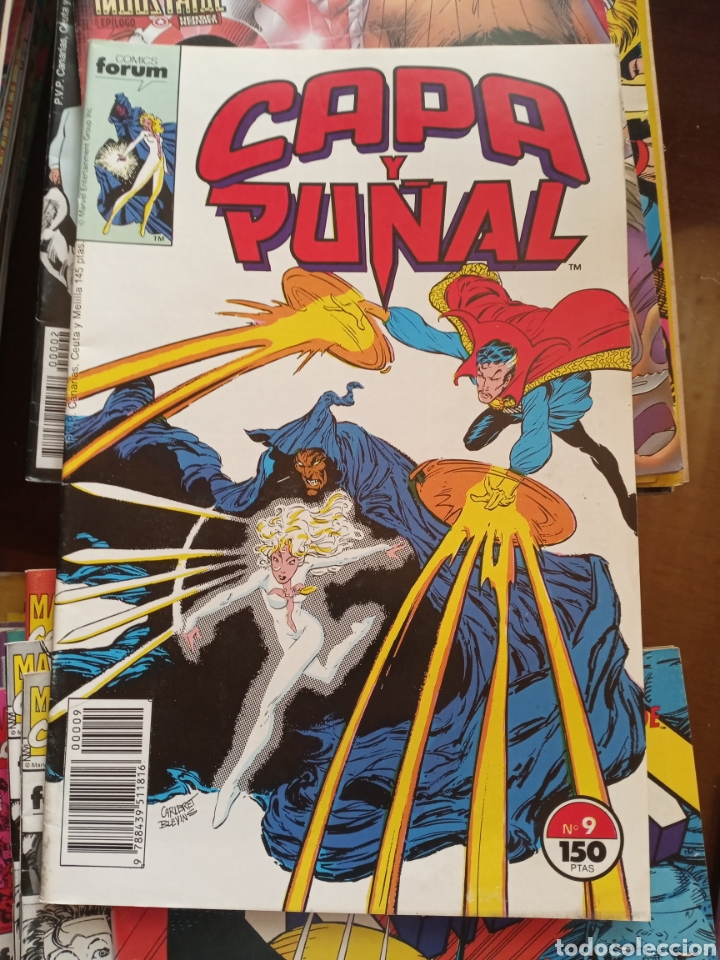 C&oacute;mics: Capa y Pu&ntilde;al 9 (R1) - Foto 1