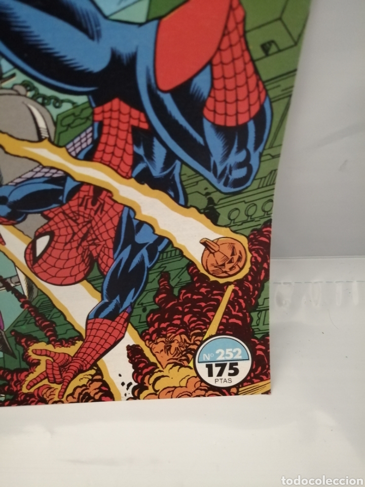 C&oacute;mics: SPIDERMAN, FORUM Num. 252 - Foto 2