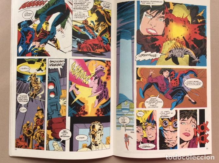 C&oacute;mics: SPIDERMAN 2099 N&Uacute;MERO 11 - Foto 5
