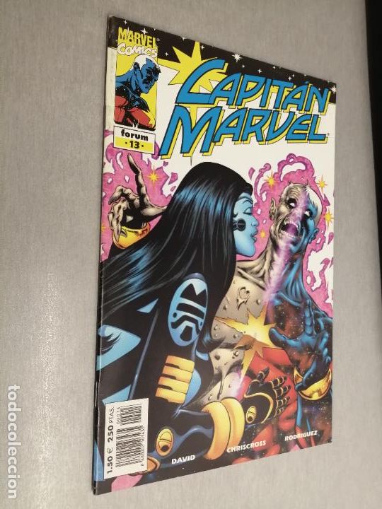 C&oacute;mics: CAPIT&Aacute;N MARVEL N&ordm; 13 / MARVEL - FORUM - Foto 1