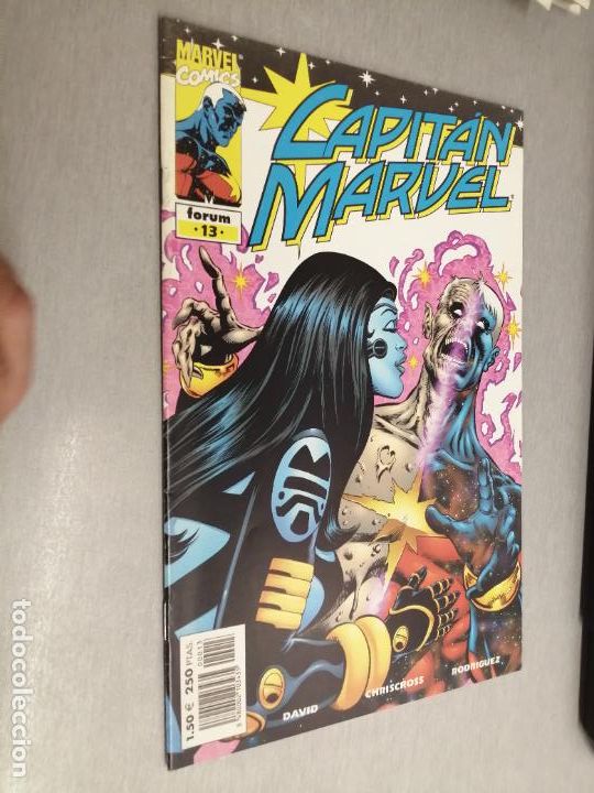 C&oacute;mics: CAPIT&Aacute;N MARVEL N&ordm; 13 / MARVEL - FORUM - Foto 1