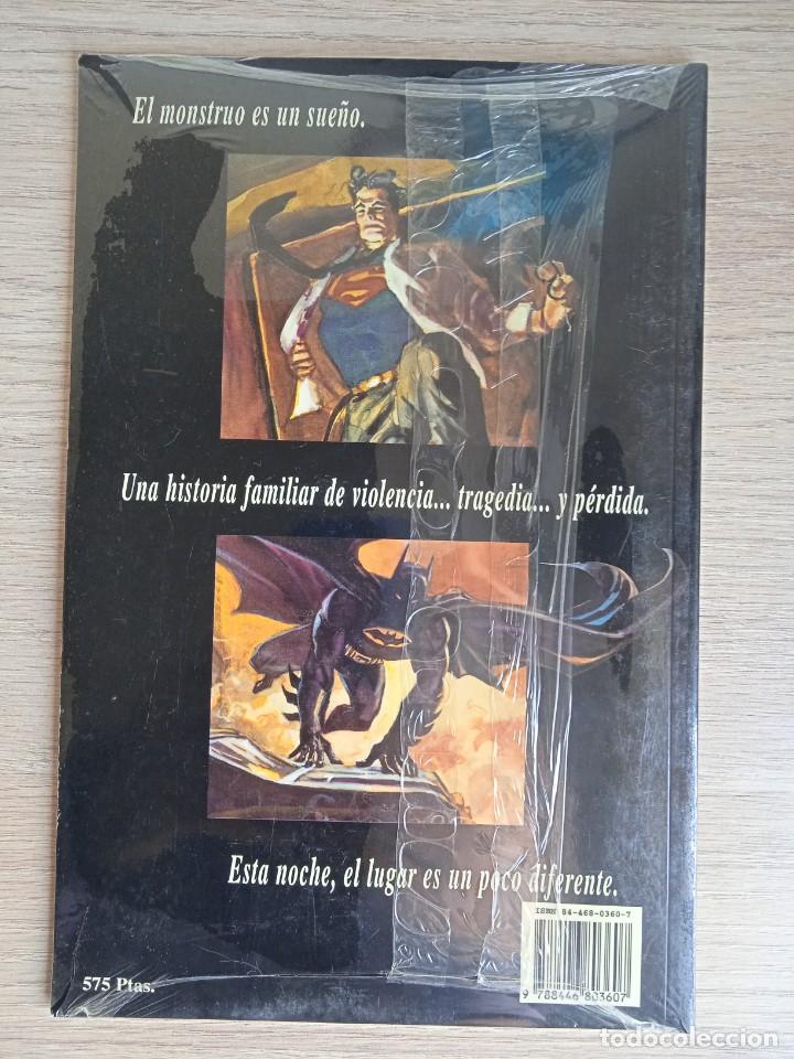 C&oacute;mics: LEYENDAS DE SUPERMAN Y BATMAN LIBRO UNO - NUEVO - Foto 2