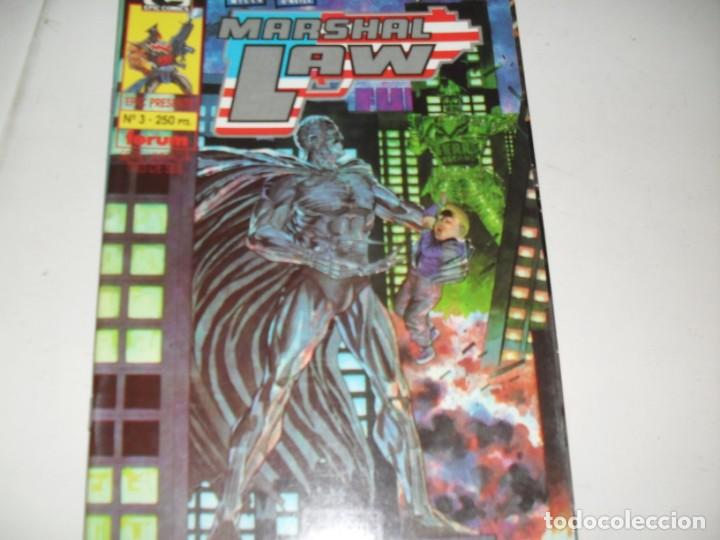 C&oacute;mics: EPIC PRESENTA N&ordm; 3:MARSHAL LAW,forum comics,a&ntilde;o 1991.DE KIOSKO. - Foto 1