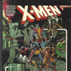 Cómics: X-MEN DIOS AMA, EL HOMBRE MATA -CHRIS CLAREMONT- NOVELA GRAFICA - TAPA DURA. Lote 363455820