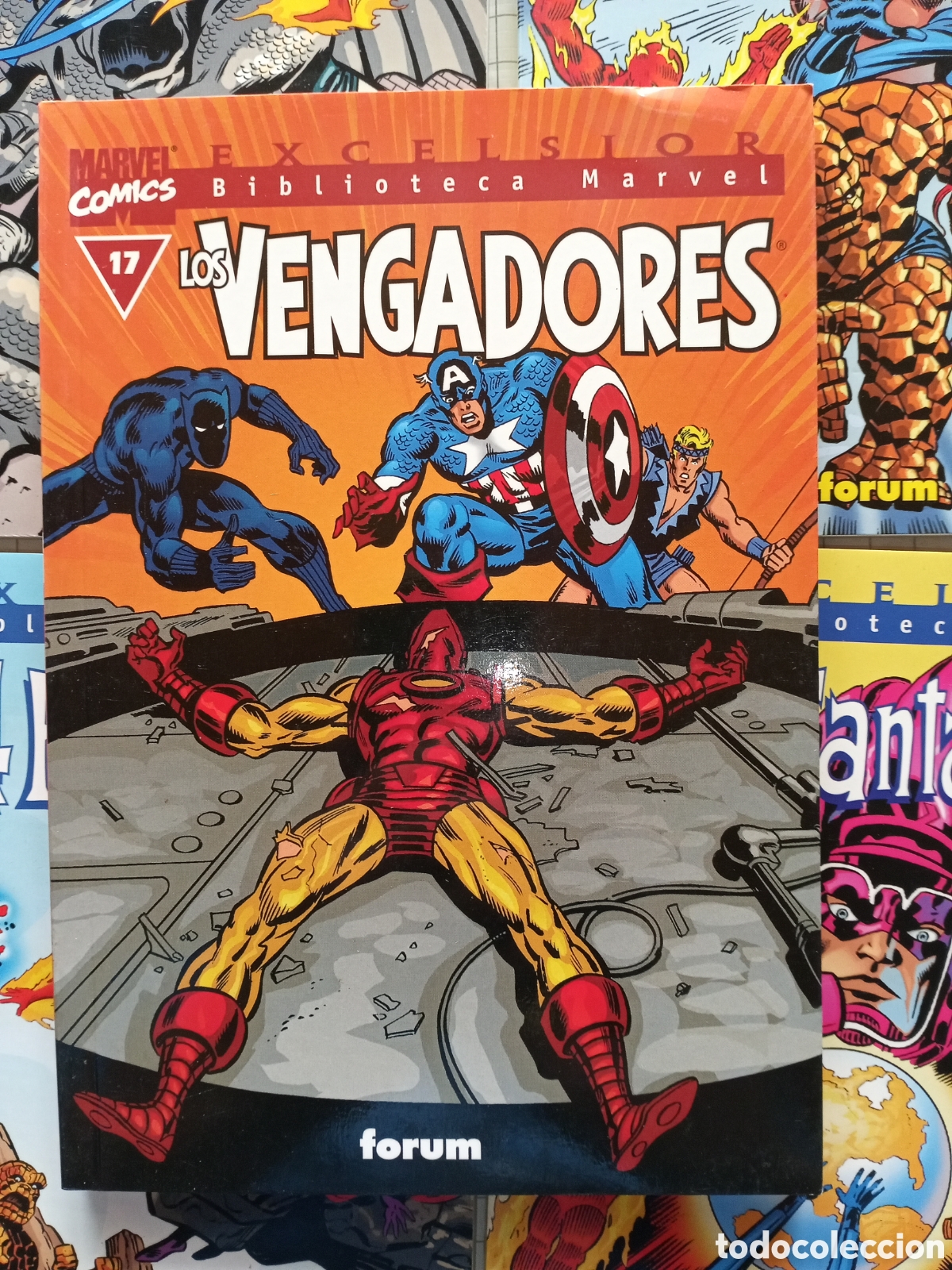 C&oacute;mics: Biblioteca Marvel Los Vengadores 17 cj82 - Foto 1