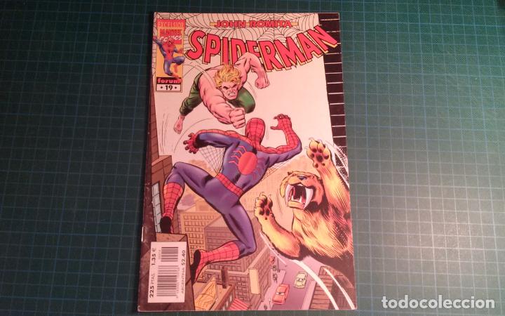C&oacute;mics: Spiderman. John Romita. N&deg;19. Forum. (Ref-022) - Foto 1