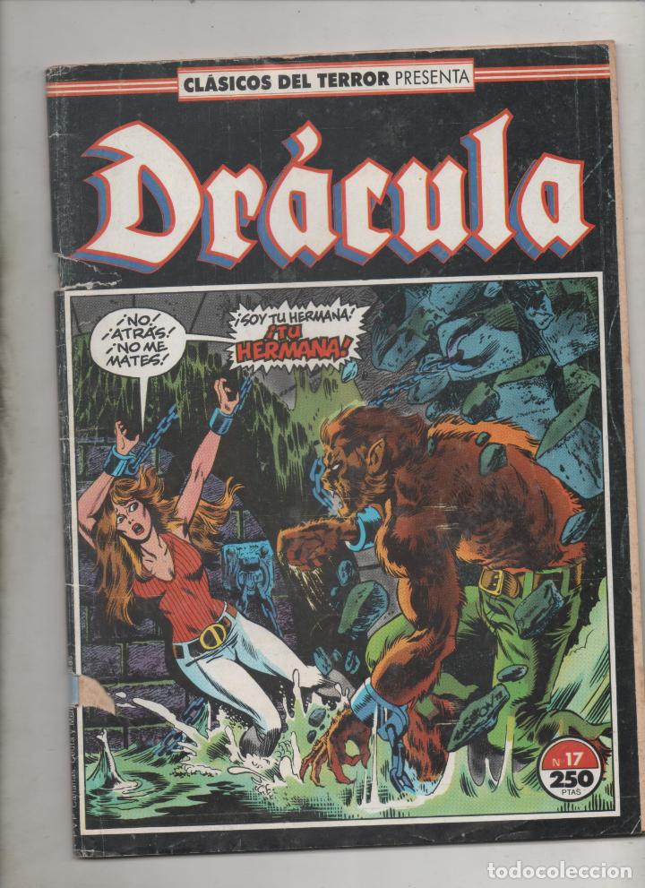 C&oacute;mics: CLASICOS DEL TERROR PRESENTA DRACULA N&ordm;17 . FORUM -E2 - Foto 1