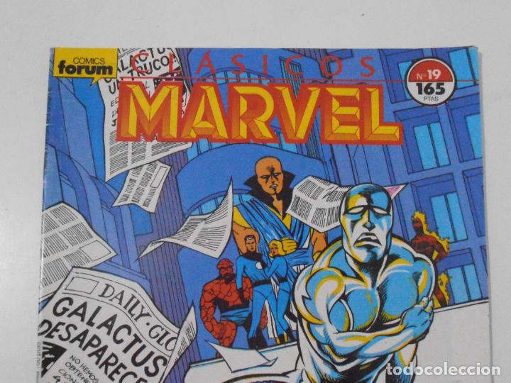C&oacute;mics: COMIC, CLASICOS MARVEL AVENGERS, N&ordm;19 FORUM - Foto 2