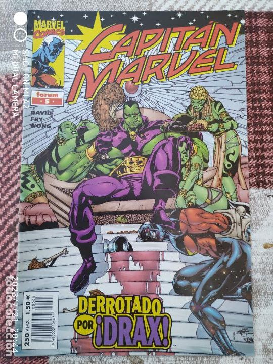 C&oacute;mics: CAPIT&Aacute;N MARVEL N&ordm; 5 FORUM - Foto 1