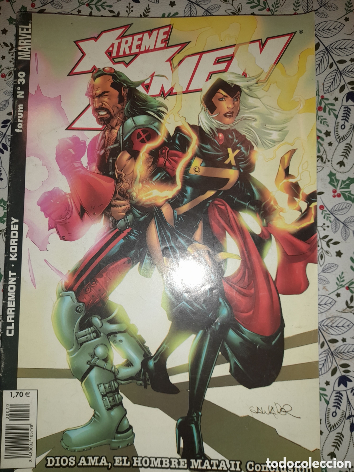 C&oacute;mics: 10 ejemplares COMICS MARVEL FORUM varios - Foto 4