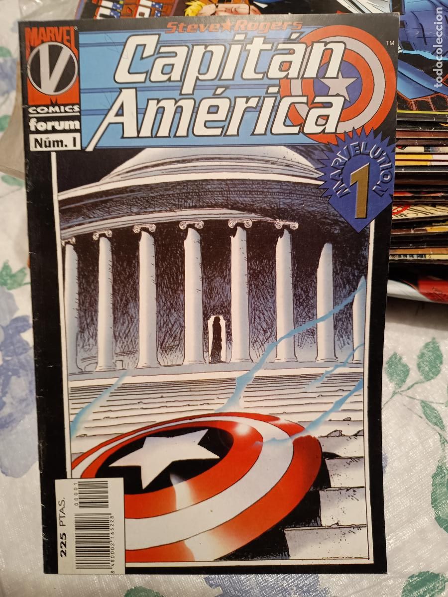 C&oacute;mics: CAPITAN AMERICA N&ordm; 1 ED. FORUM - Foto 1
