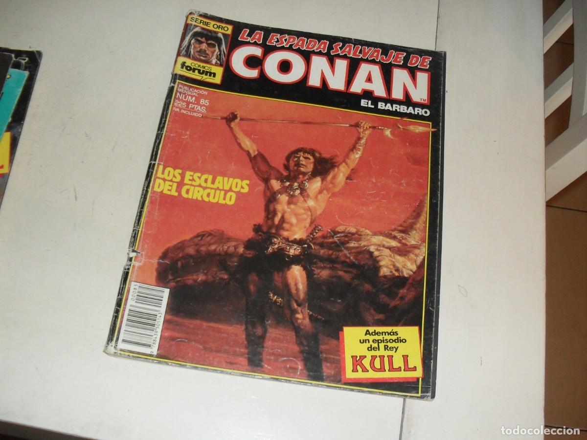 C&oacute;mics: LA ESPADA SALVAJE DE CONAN 85 LOS ESCLAVOS DEL CIRCULO,Y KULL DE COMPLEMENTO,(DE 171).FORUM,1982 - Foto 1