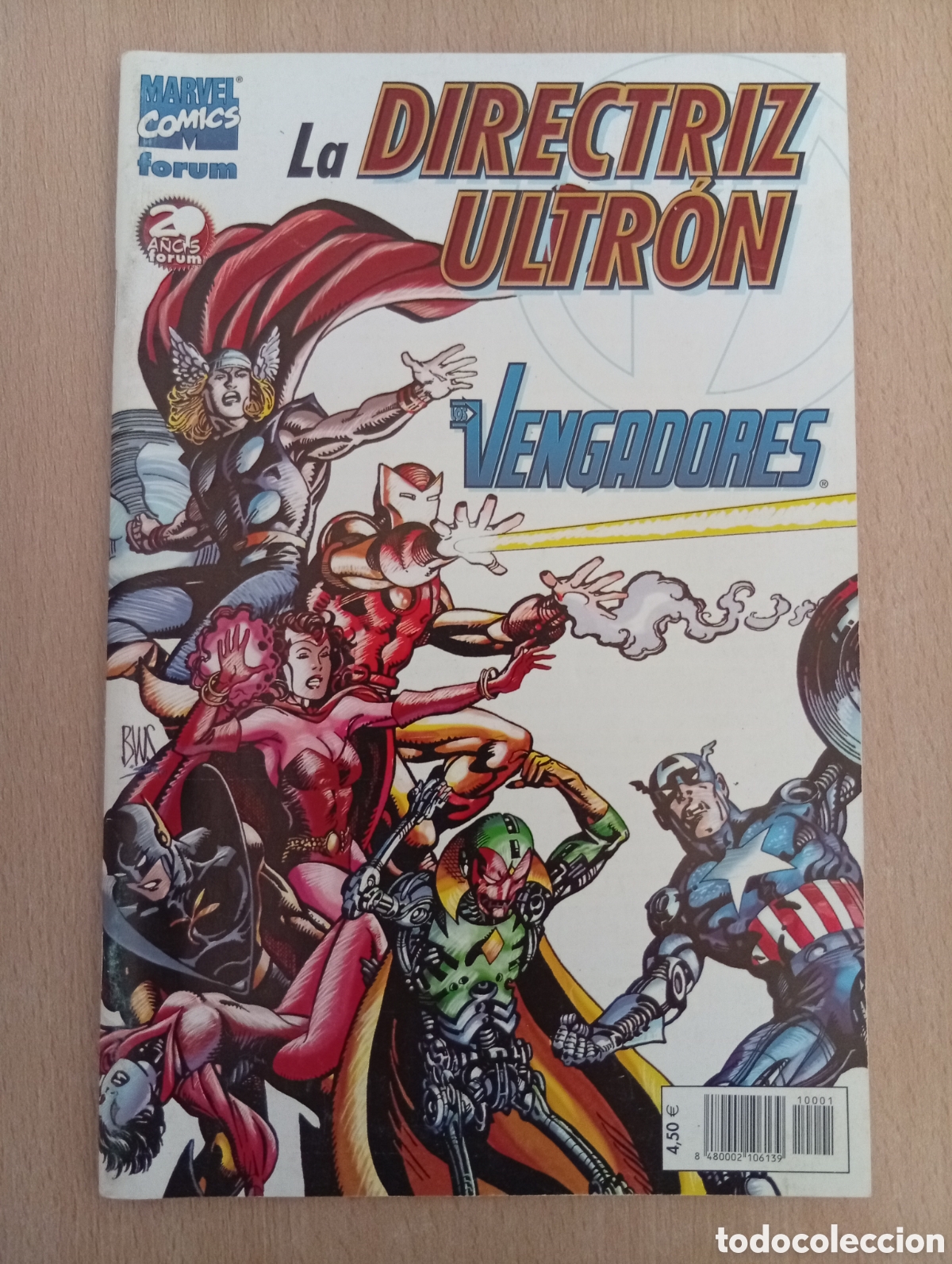C&oacute;mics: LOS VENGADORES. LA DIRECTRIZ ULTR&Oacute;N - Foto 1