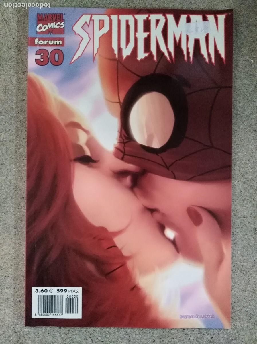 C&oacute;mics: Spiderman Vol.5 lomo rojo num.30 Marvel.Forum - Foto 1