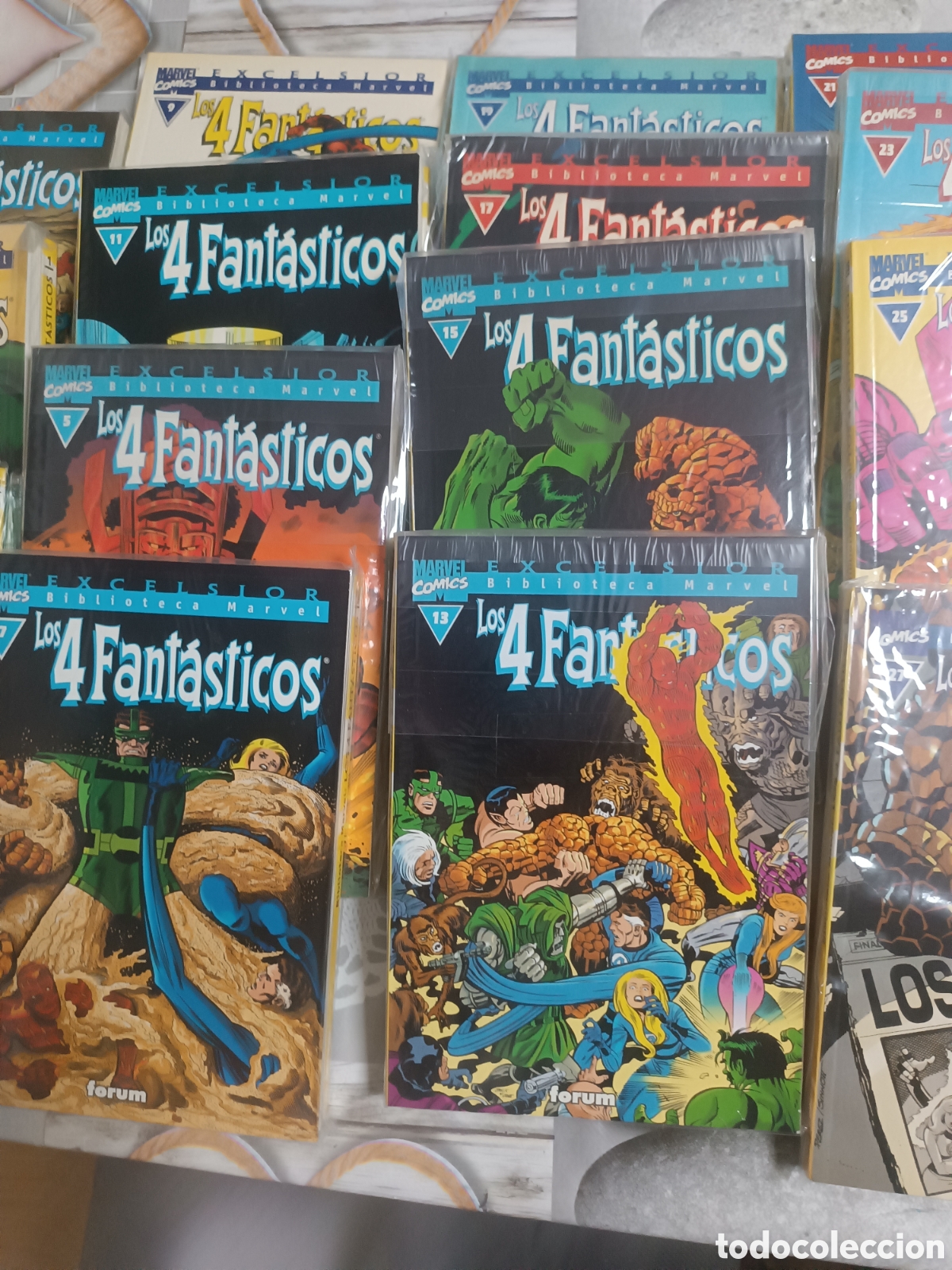 C&oacute;mics: Biblioteca Marvel 4 Fant&aacute;sticos (Forum) 35 n&uacute;meros Completa - Foto 7