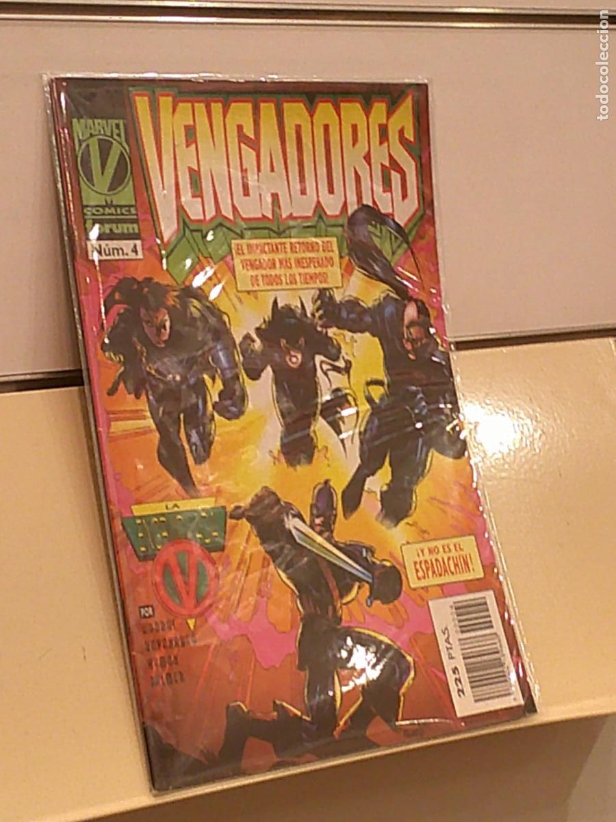 C&oacute;mics: LOS VENGADORES VOL. 2 N&ordm; 4 MARVEL - FORUM - Foto 1