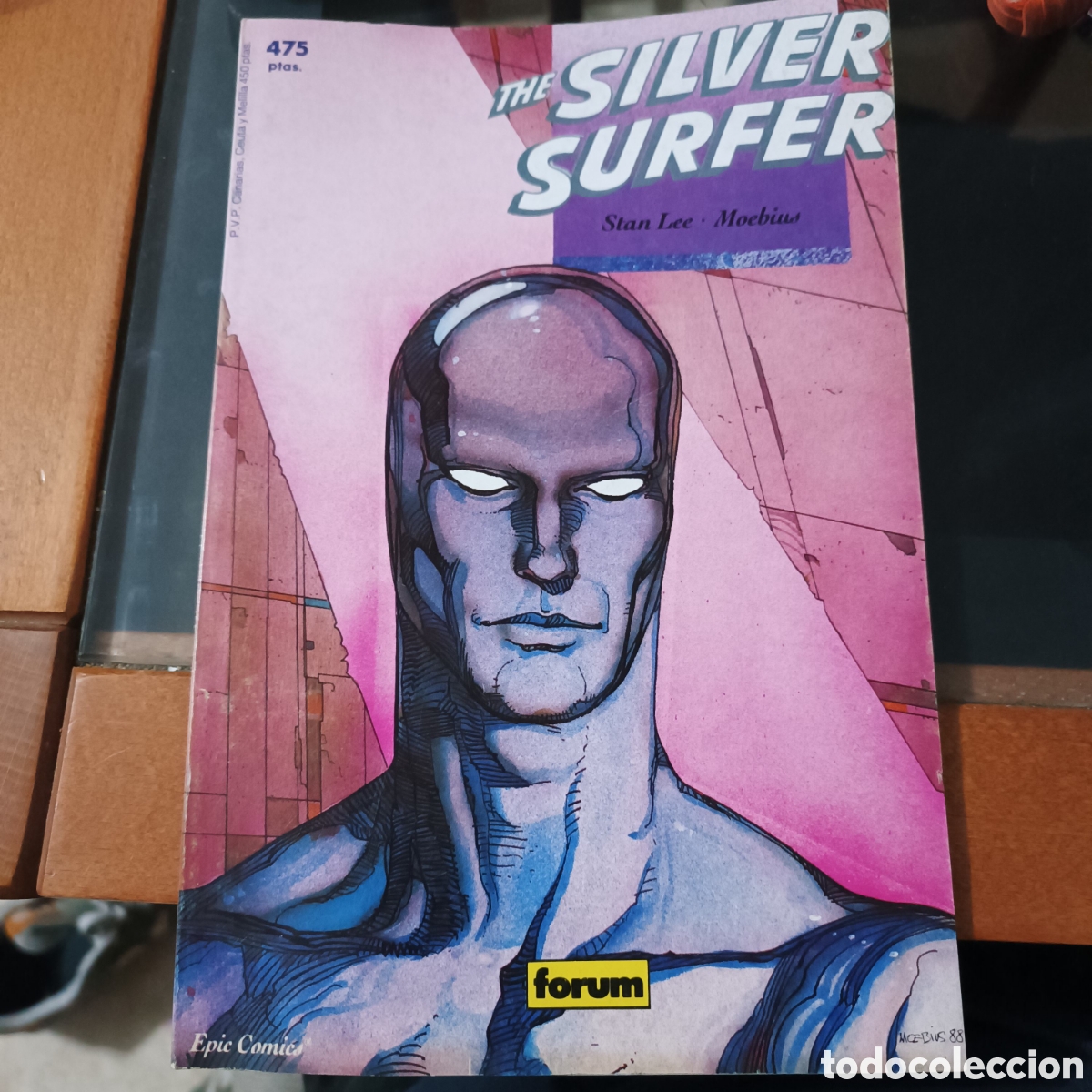 C&oacute;mics: THE SILVER SURFER. MOEBIUS. PRIMERA EDICI&Oacute;N. FORUM. - Foto 1