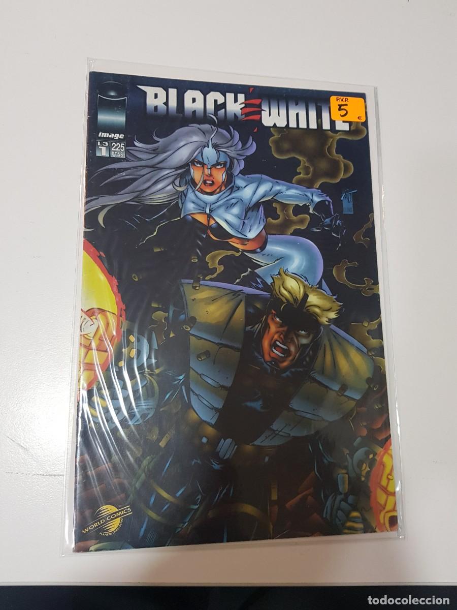 C&oacute;mics: COMIC BLACK WHITE WORLD COMICS N&ordm; L3 1 - Foto 1