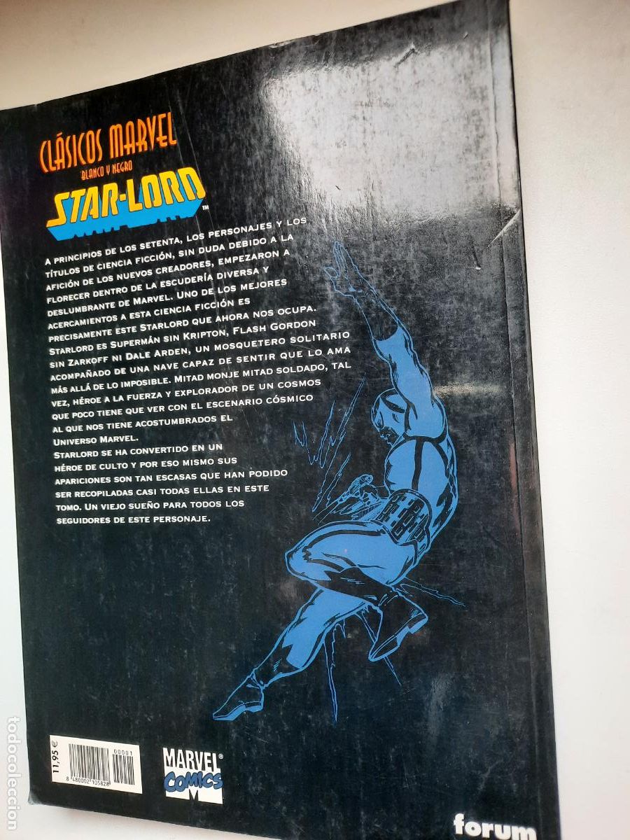 C&oacute;mics: CL&Aacute;SICOS MARVEL B/N: STARLORD -ED. FORUM - Foto 3