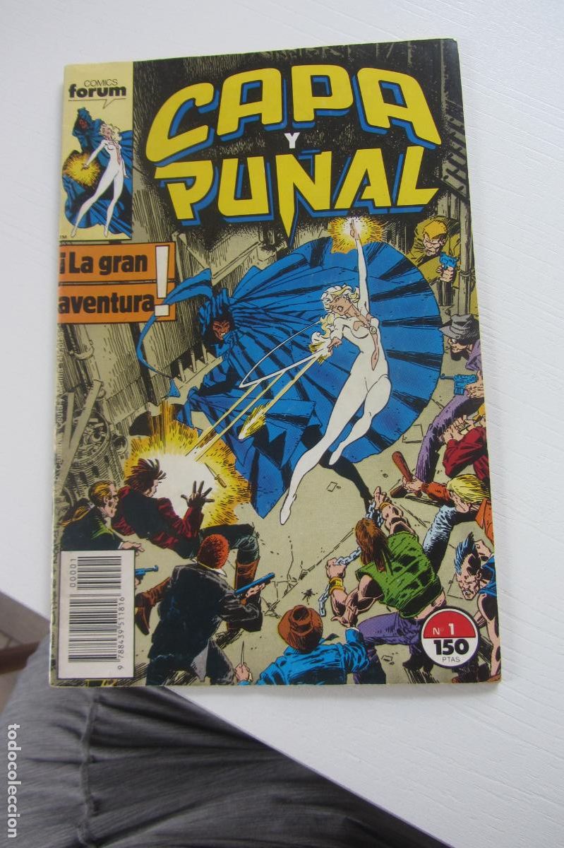 C&oacute;mics: CAPA Y PU&Ntilde;AL. N&ordm; 1 COMICS FORUM BUEN ESTADO ARX56