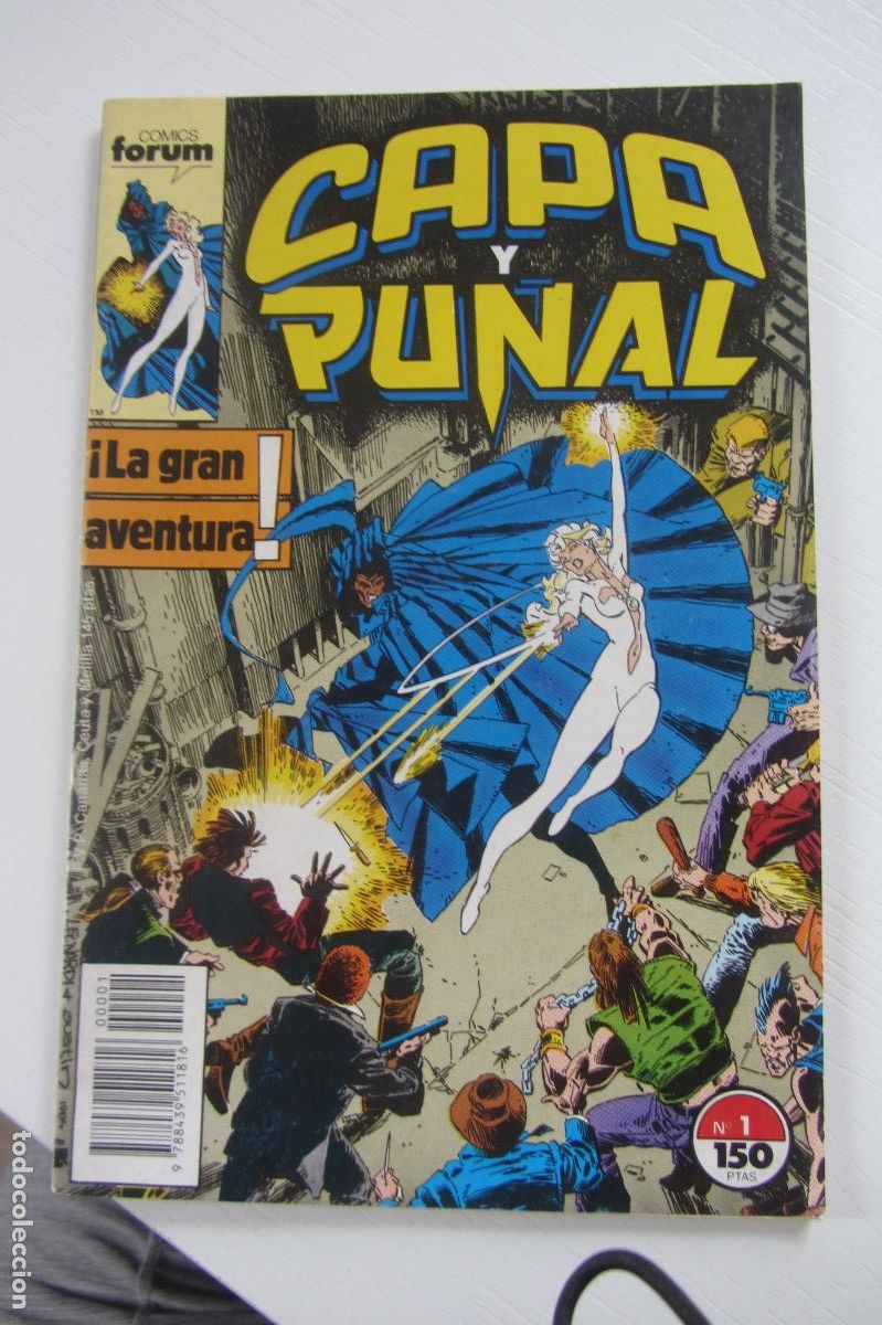 C&oacute;mics: CAPA Y PU&Ntilde;AL. N&ordm; 1 COMICS FORUM BUEN ESTADO ARX253