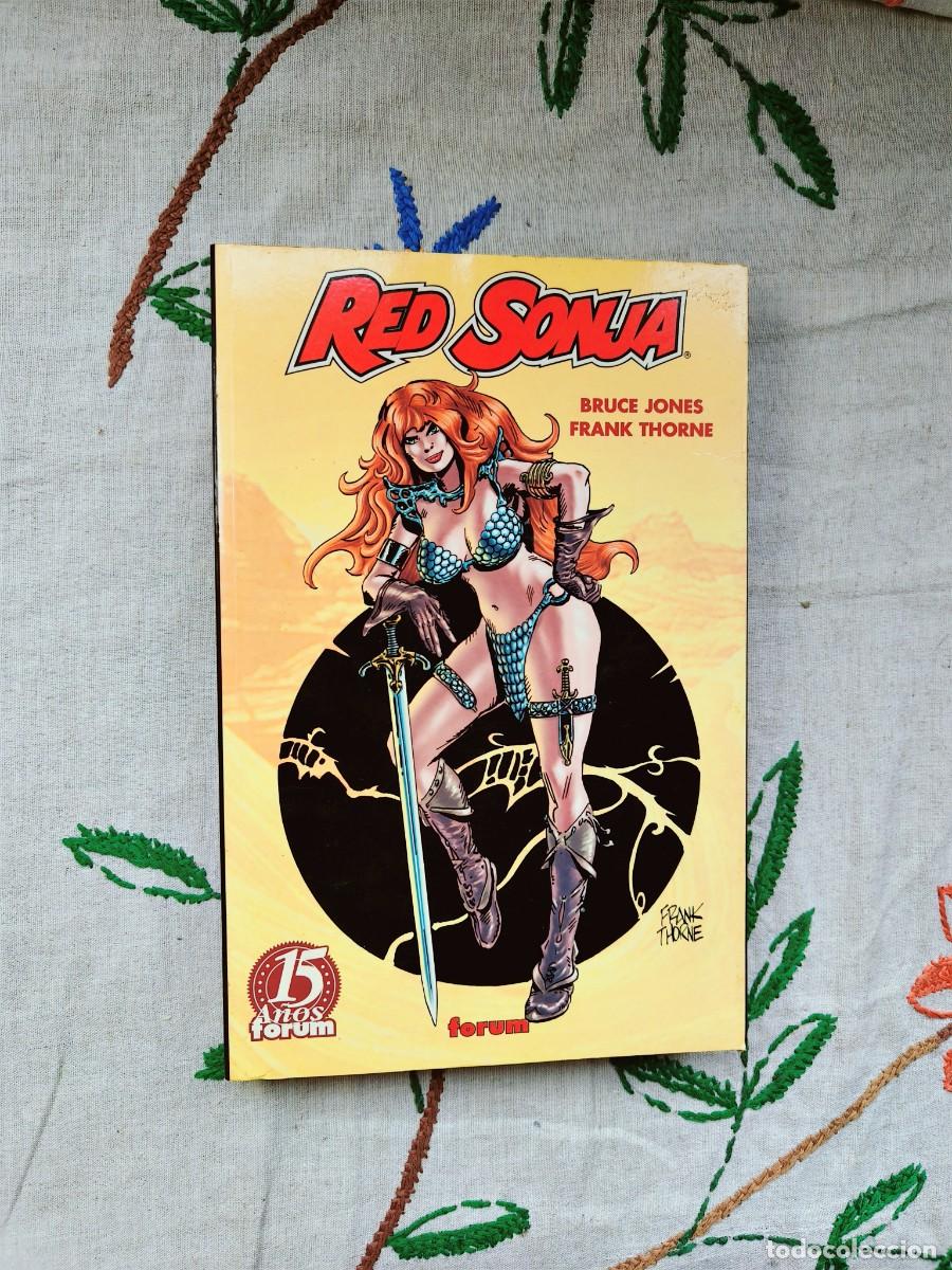 C&oacute;mics: Red Sonja. Edici&oacute;n especial 15 a&ntilde;os Forum. Bruce Jones. Planeta. Marvel.