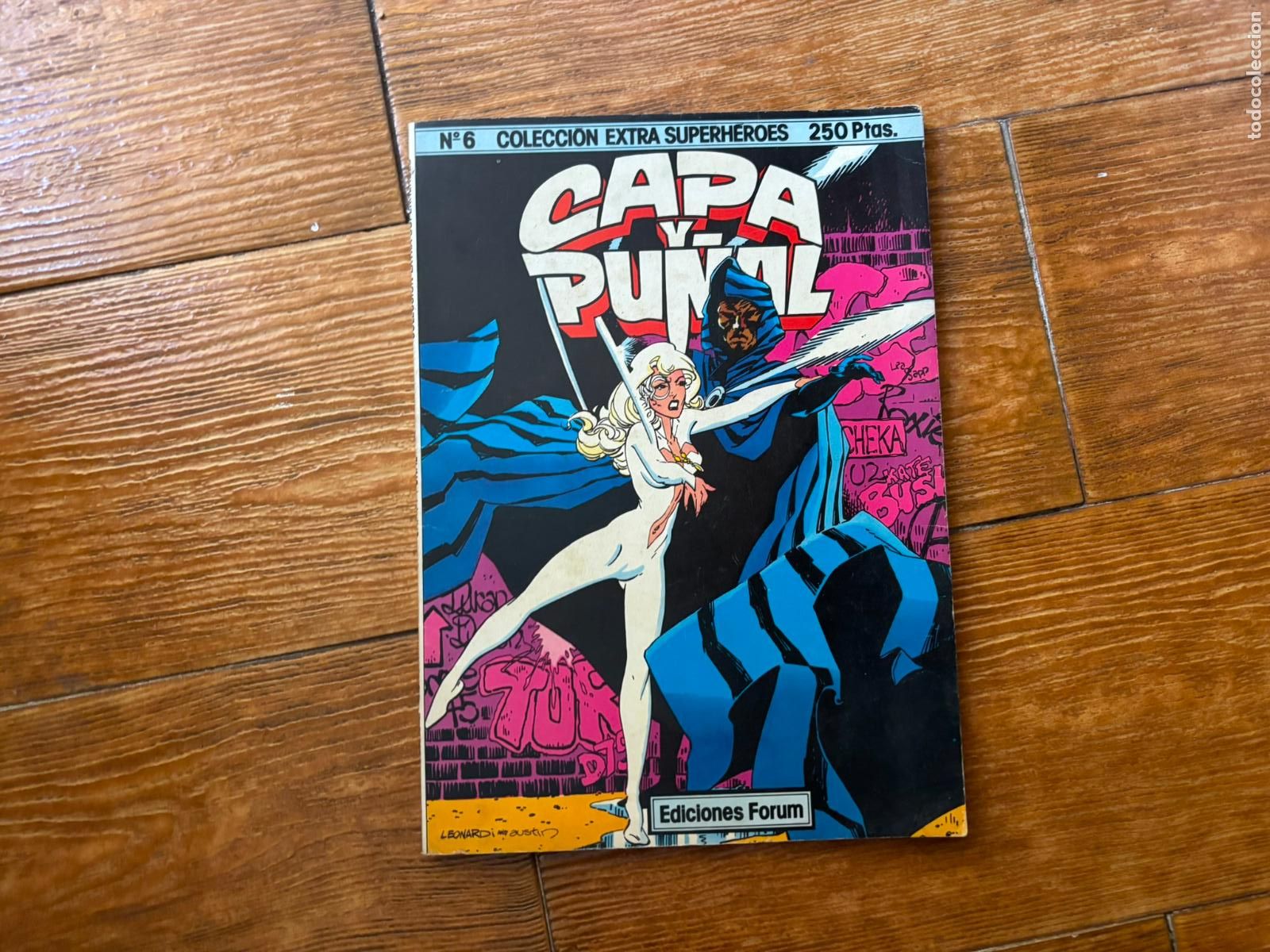 C&oacute;mics: COLECCI&Oacute;N EXTRA SUPERHEROES N&ordm; 6 - CAPA Y PU&Ntilde;AL - EDICIONES FORUM 1983 SUPER HEROES