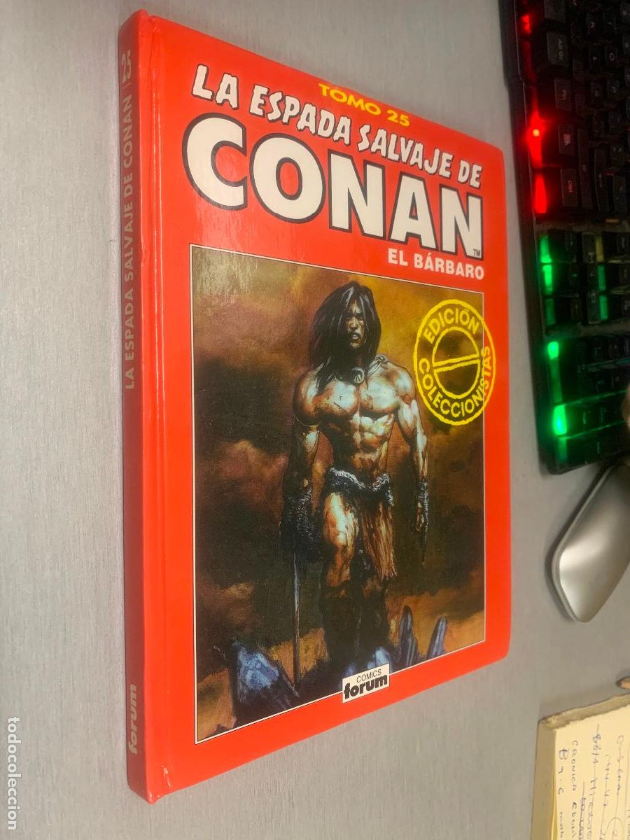 C&oacute;mics: LA ESPADA SALVAJE DE CONAN EL B&Aacute;RBARO TOMO ROJO N&ordm; 25 / EDICI&Oacute;N COLECCIONISTAS - FORUM