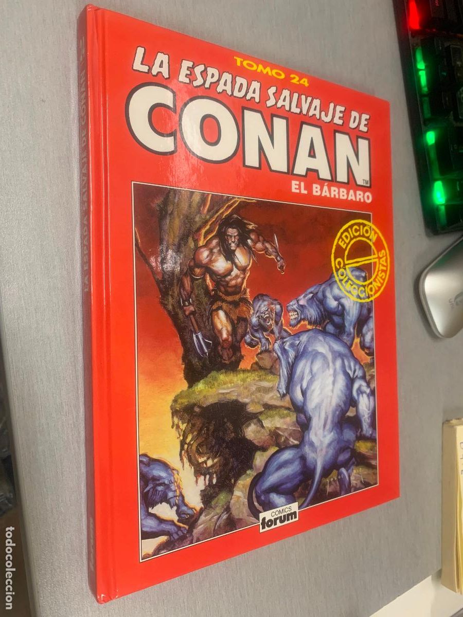 C&oacute;mics: LA ESPADA SALVAJE DE CONAN EL B&Aacute;RBARO TOMO ROJO N&ordm; 24 / EDICI&Oacute;N COLECCIONISTAS - FORUM