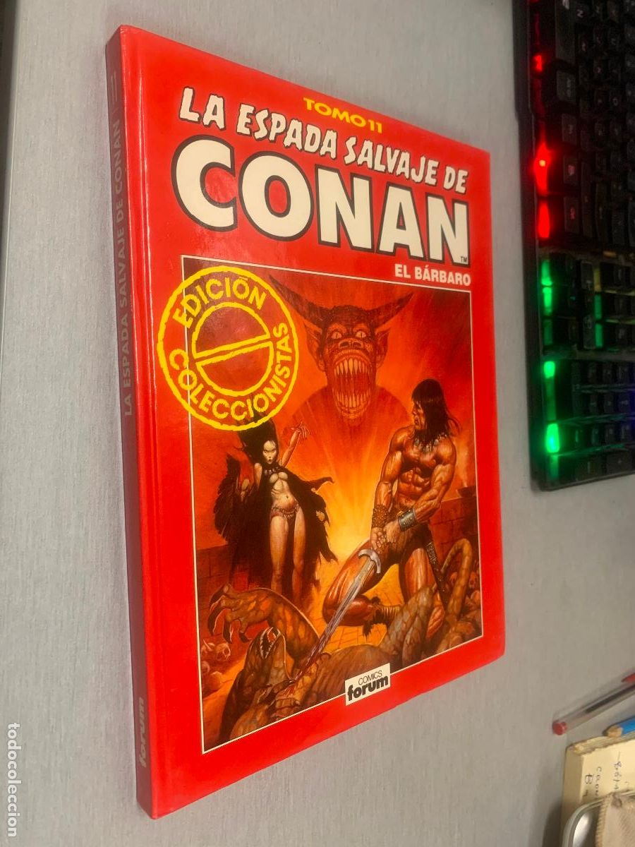 C&oacute;mics: LA ESPADA SALVAJE DE CONAN EL B&Aacute;RBARO TOMO ROJO N&ordm; 11 / EDICI&Oacute;N COLECCIONISTAS - FORUM