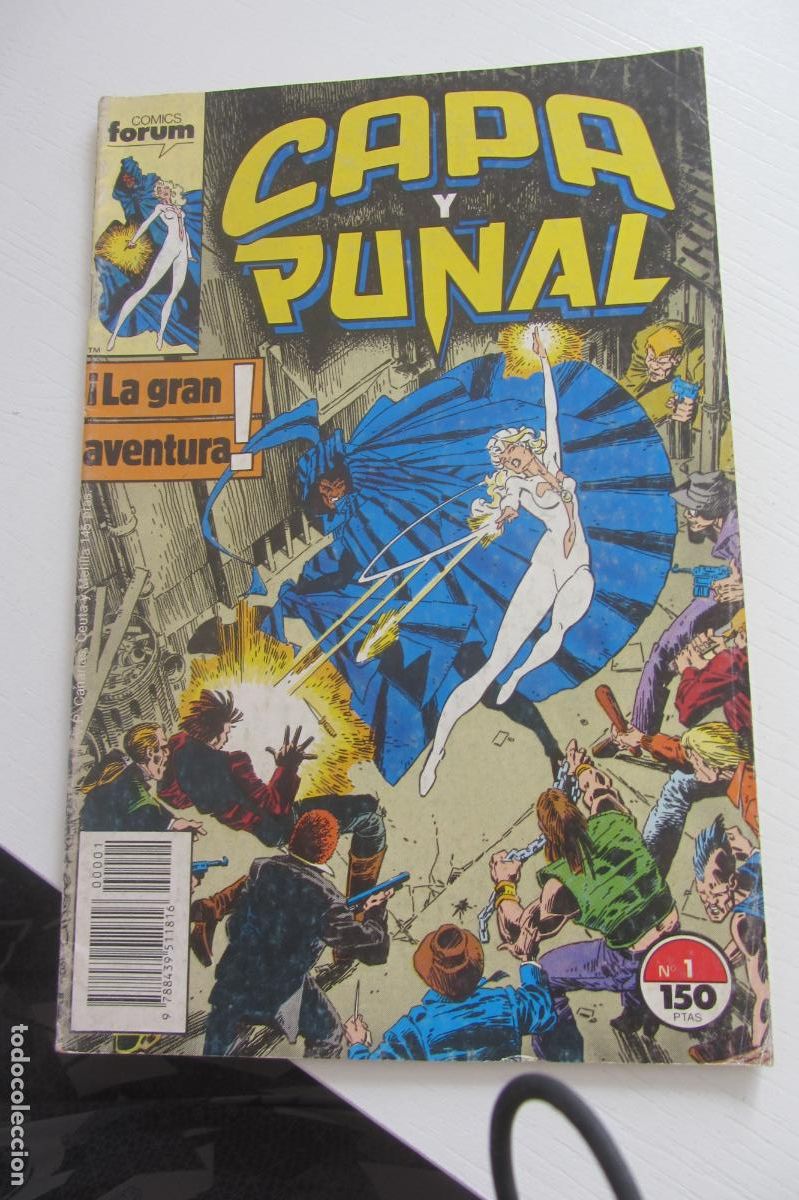 C&oacute;mics: CAPA Y PU&Ntilde;AL. N&ordm; 1 COMICS FORUM BUEN ESTADO arx144