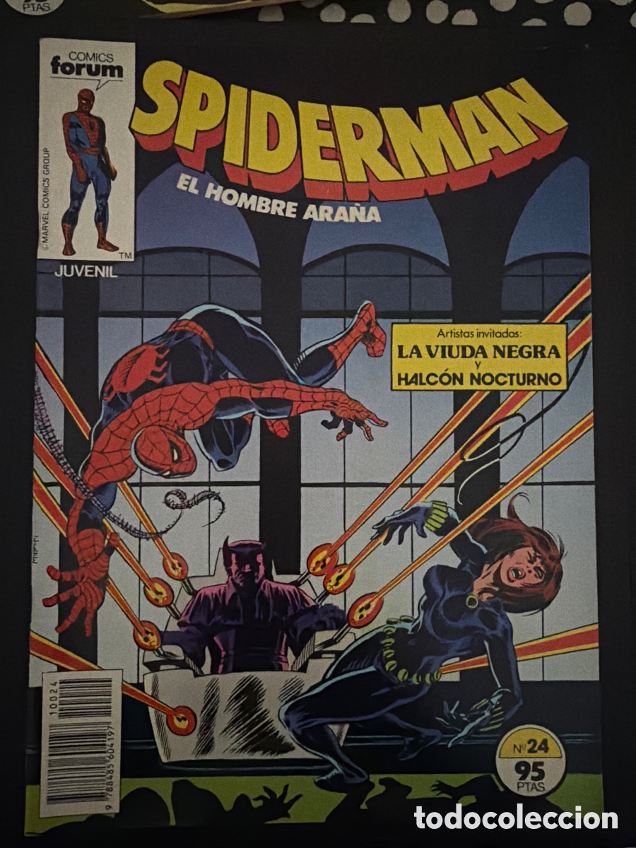 C&oacute;mics: Spiderman ARTISTA INVITADOS: La viuda Negra y Halc&oacute;n nocturno