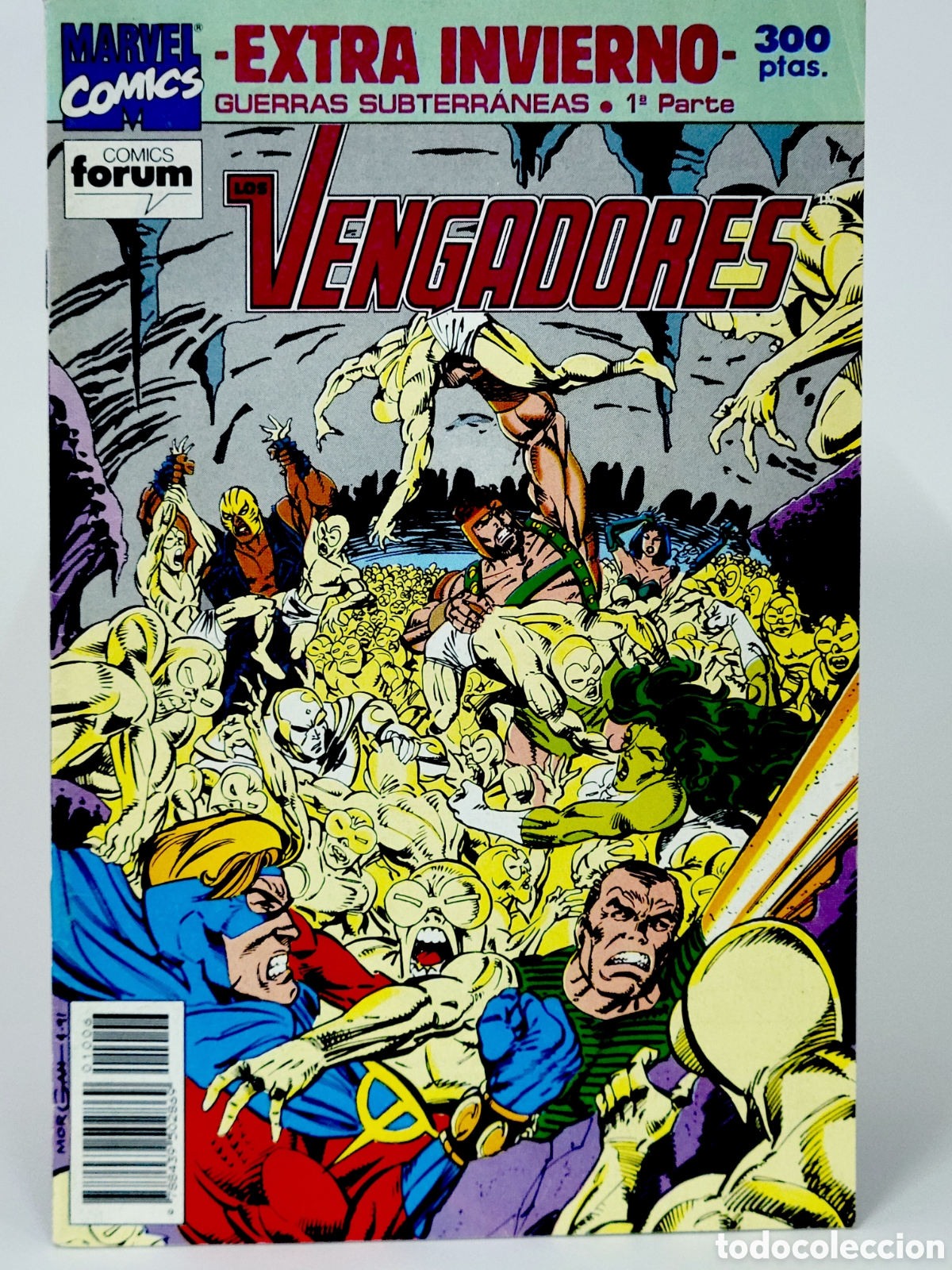 C&oacute;mics: C&Oacute;MIC LOS VENGADORES EXTRA DE INVIERNO ESPECIAL VOL.1 FORUM MARVEL VOLUMEN CASI EXCELENTE ESTADO