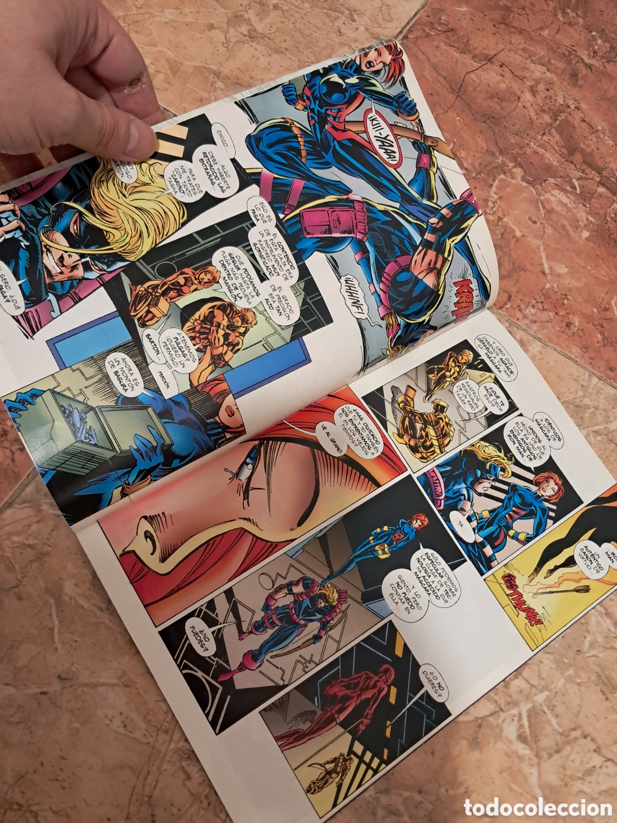 C&oacute;mics: C&oacute;mic marvel Vengadores 10 - Foto 2