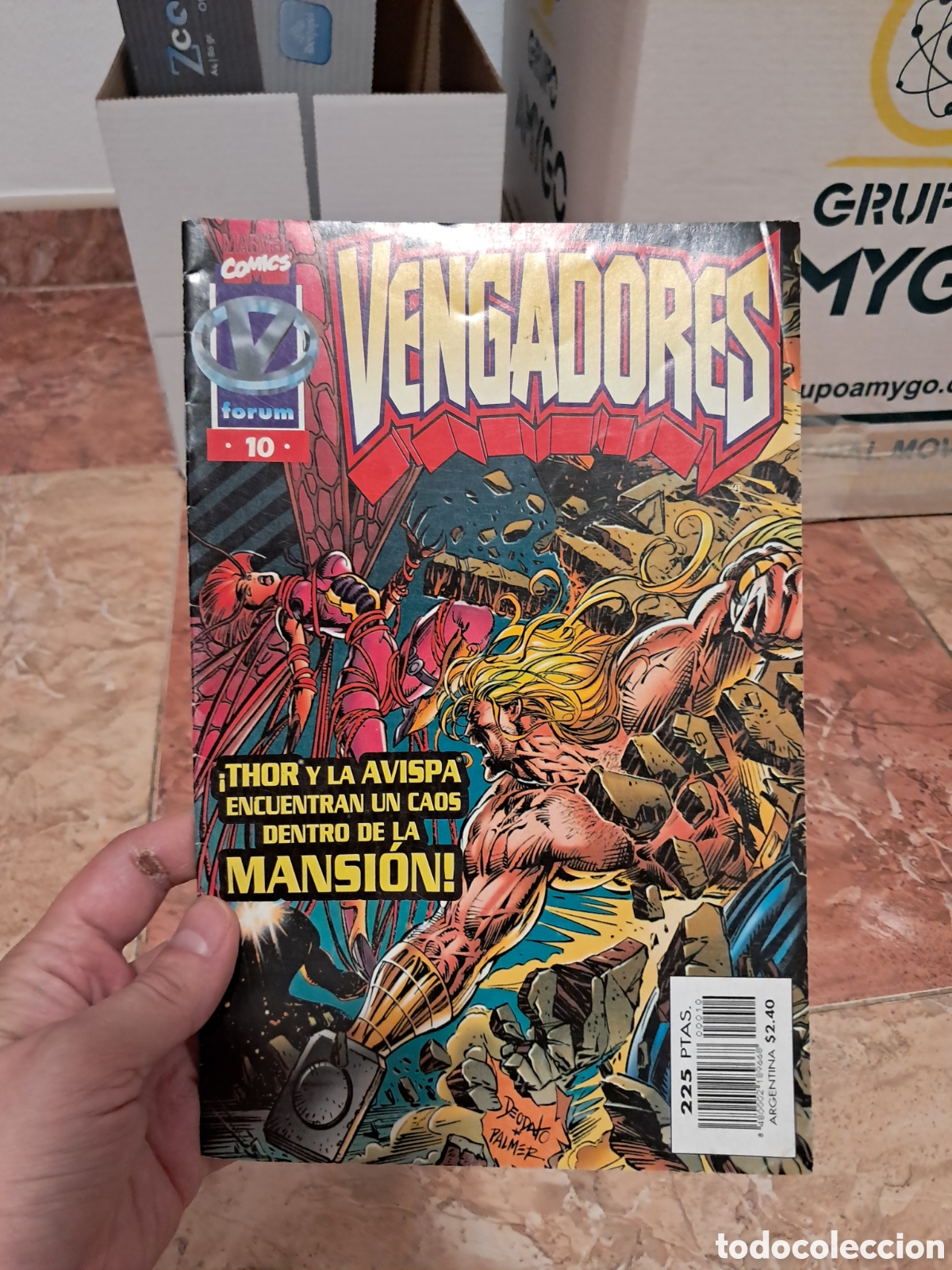 C&oacute;mics: C&oacute;mic marvel Vengadores 10 - Foto 1