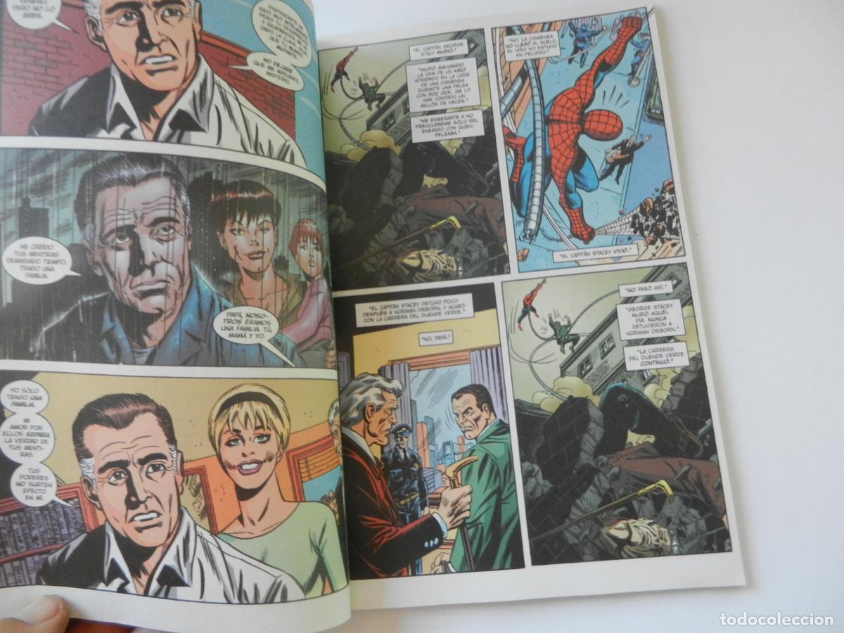 C&oacute;mics: UNIVERSO MARVEL X N&ordm; 3 - FORUM 2002 - Foto 3